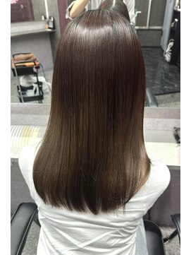 スライバイリアオオサカ(Sly By Ria OSAKA) 絹髪/髪質改善ストレート【大阪】【梅田】