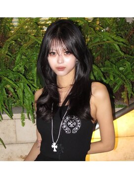 シンシェアサロン 原宿店(Qin shaire salon) レイヤーカット×ブルーブラックシネマ