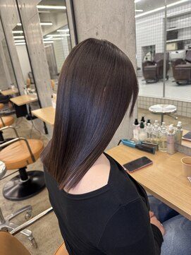 Ribbon Straight×艶感美容液care【表参道/縮毛矯正】
