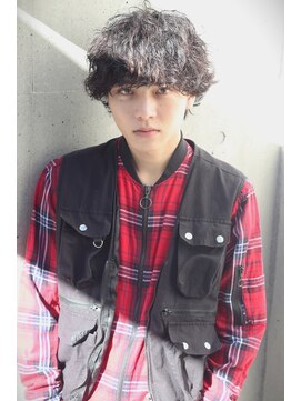 ブークル(boucle) メンズマッシュウルフ/縦落ち/ルーズパーマ/シャドウパーマ