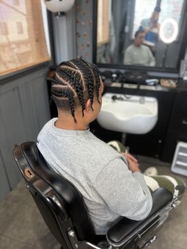 バーバーショップライズ 2nd(barber shop RAIzE) pop smoke風コーンロウ