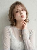 大人可愛い20代30代40代小顔ウルフレイヤーボブグレージュ