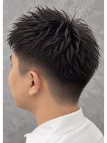 ピボット 与野西口店(pivot)&nbsp;躍動感あふれる束感ショート×フェードスタイル