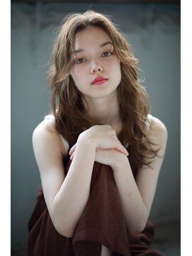 クロム(Chlom) Chlom立川☆くせ毛風ふわミディベージュカラーTEL 0425125655