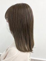 ネオリーブ クーロ(Neolive curro) 乾燥している髪には艶感をプラス*グレージュカラー