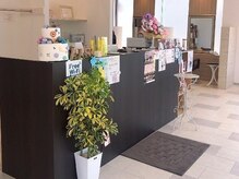 綺麗な店舗・明るいスタッフがお出迎え