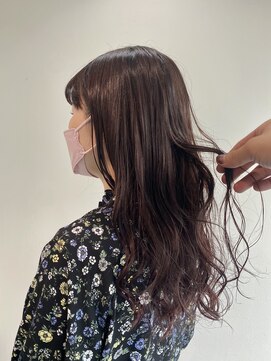 イリ 梅田(ili) カシスブラウン