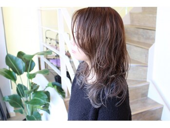 メルシー(mer+thy)の写真/絶妙ニュアンス＋簡単ヘアセットなら♪お手入れ簡単カールで大人可愛い&長持ちするから毎朝の時短にも◎