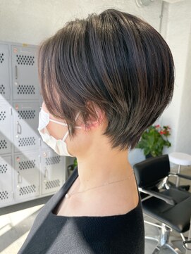 ピボット 北千住(PIVOT) 大人可愛い20代30代40代黒髪前下がりショートボブ丸みショート