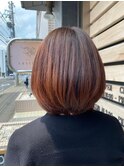 大人可愛いまるみシルエット赤みブラウン小顔ボブ