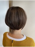ショートボブ