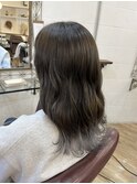 《シルバーグレー》