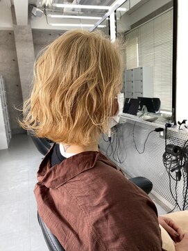 イキ 表参道(iki omotesando) モード/無造作ウェーブ/大人ガーリー[表参道駅]