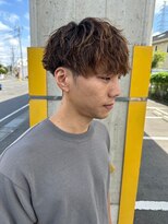 ヒュイル バイ ニアウ(Hwyl by Niau)&nbsp;メンズマッシュパーマツイストスパイラルパーマニュアンスパーマ