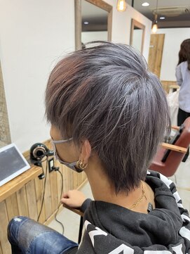 ノーム 横浜(NORM) ウルフ×ハイトーンカラー