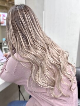 ディア(.eer) ((ミディアム→ロング)) バレイヤージュ風//シールエクステ60枚