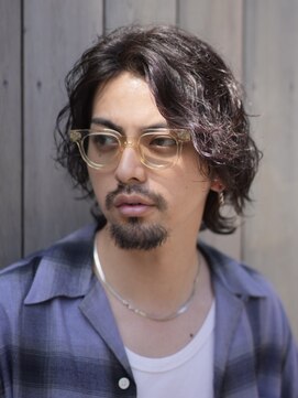 オルト(Altn) 大人の波巻きスパイラルパーマミディアムロングメンズカットヘア