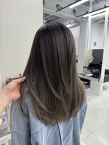 アライブ ハラジュク(ALIVE harajuku)&nbsp;グラデーションカラーバレイヤージュインナーカラー　ryota