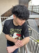 【スタイル紹介 波巻きパーマ】