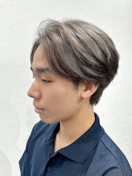 オンカン(onkan) メンズセンターパートショート/シルバーカラー