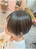 根元プリンと白髪が目立たないハイライト♪