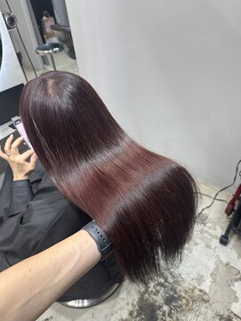 エトラ 渋谷店(etora) うるツヤ ピンクカラー ケラチントリートメント ワインレッド