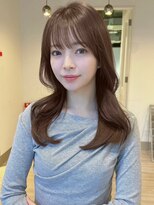 小顔カット　透明感カラー　くびれヘア　チョコレートブラウン