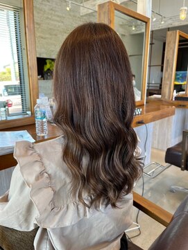 ラ メール ヘア デザイン(La mer HAIR DESIGN) ハイライトオリーブベージュレイヤーカットグラデーションカラー
