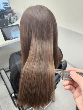 トッカ 茨木(tocca) 【tocca茨木　篠原】どんな髪でも艶々になる業界最高峰髪質改善