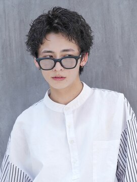 フィフス 原宿(fifth) スパイキーショートビジネスヘアベリーショートツイストパーマ