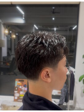 スパイキーショート/ナチュラルショート/テーパーフェード