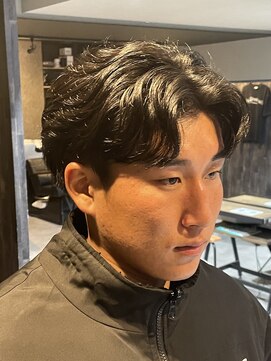 スウェル 柏店(Swell) MEN’S HAIR/サーフカール/刈り上げセンターパート/柏