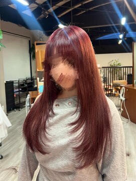 アリカ(arika) ワインレッド レイヤーカット