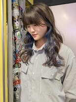 シリー(Silly)&nbsp;【レイヤーカット ×インナーカラー】