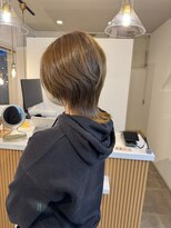 クララジャパン ナベシマ(CLALA JAPAN Nabeshima)&nbsp;縮毛矯正　質感ストレート　髪質改善カラー　顔まわり　ブリーチ