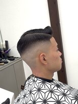 バーバー キング(BARBER KING) スキンフェード