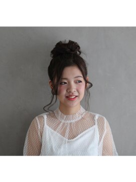 ロンド(RONND) ゆるーいアップスタイル