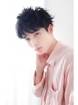 ネオリーブ クーロ(Neolive curro) ツーブロックショートマッシュ