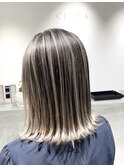 CIERA.バレイヤージュ×外ハネロブ 30代 40代