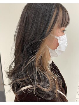 アース オーセンティック 関内店(EARTH Authentic) 20代30代ミルクティーベージュフェイスフレーミングカラー