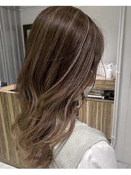 スーク 宜野湾店(suuk) グレージュバレイヤージュ