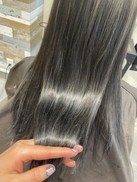 アプシー 三木店(Apsee) ハイライト×オリーブグレー