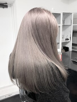 ココ 本八幡(KOKO) #黒髪#小顔#クラゲヘアー#オリーブグレー#ココアベージュ#美髪