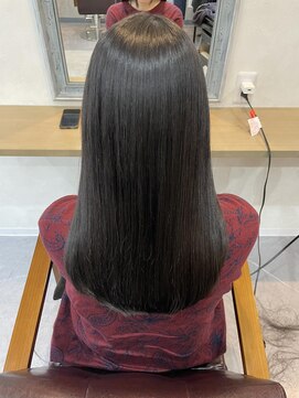 ネリネ きてみてまつど通り店(Nerine) 【うるおいストレート　ヘアケア専門店Nerine 】