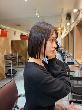 シビバイレボ(CIBI by revo) 地毛風カラー/切りっぱなしボブ/ショートボブ[船橋]