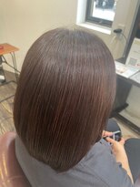 あとりえ月の庭 30代40代50代ショートボブウルフレイヤーカットウェットヘア