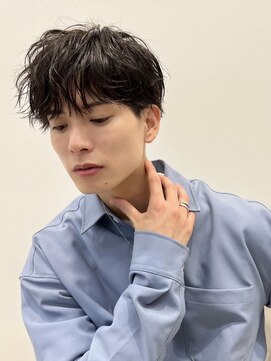 イヴォークトーキョーオーサカ(EVOKE TOKYO osaka) ゆるめツイスパ×マッシュ