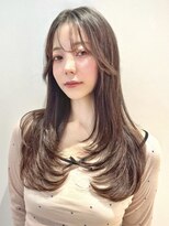 アビー(ABBEY3)&nbsp;レイヤーカットミディアムレイヤー顔周りレイヤーハッシュカット