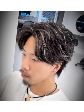 レジット メンズ ヘアサロン(LEGIT MEN's HAIR SALON) 毛流れセンターパート×メッシュ