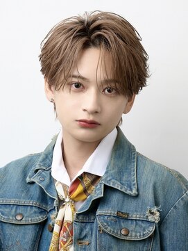 オーシャントーキョー 渋谷(OCEAN TOKYO) フェザーパーマシャドウパーマカルマパーマセンターパート